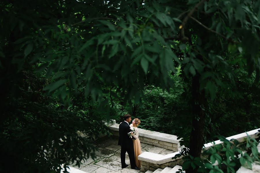 Fotograful de nuntă Olya Valieva (panda). Fotografia din 21 iunie 2017