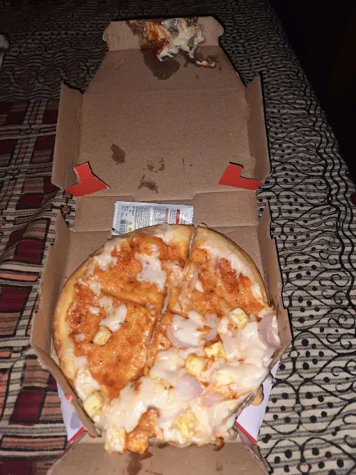 Spicy Chicken Pizza