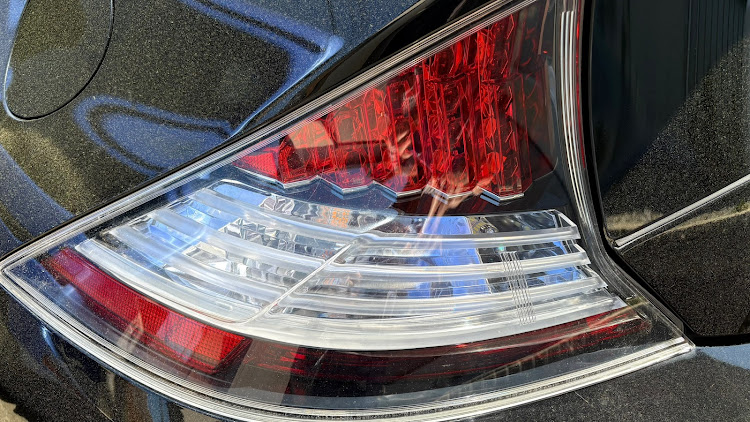 CR-Zのテールランプのこだわり・DIY・7月もよろしくお願いしますに関するカスタム事例の投稿画像2枚目