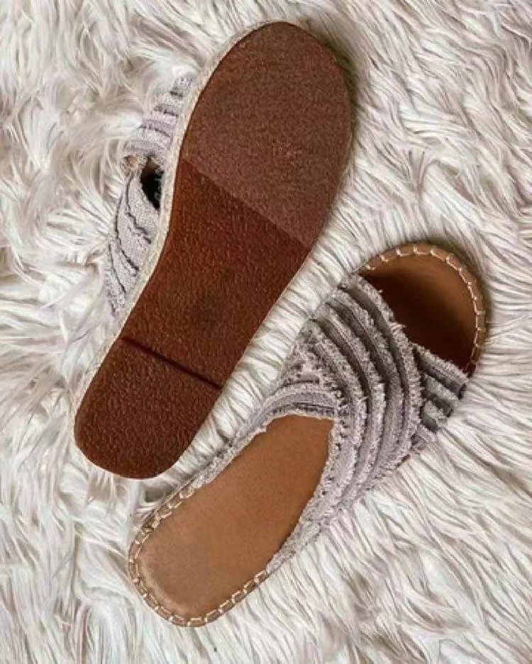 Title 4, Wear Sandals And Slippers Outside Bohemia Exper...