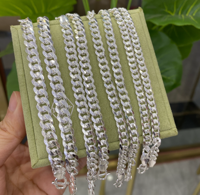 Pulseira de prata S99 para bebês joia infantil segura e elegante um presente perfeito para crianças pequenas de alta qualidade e durável.