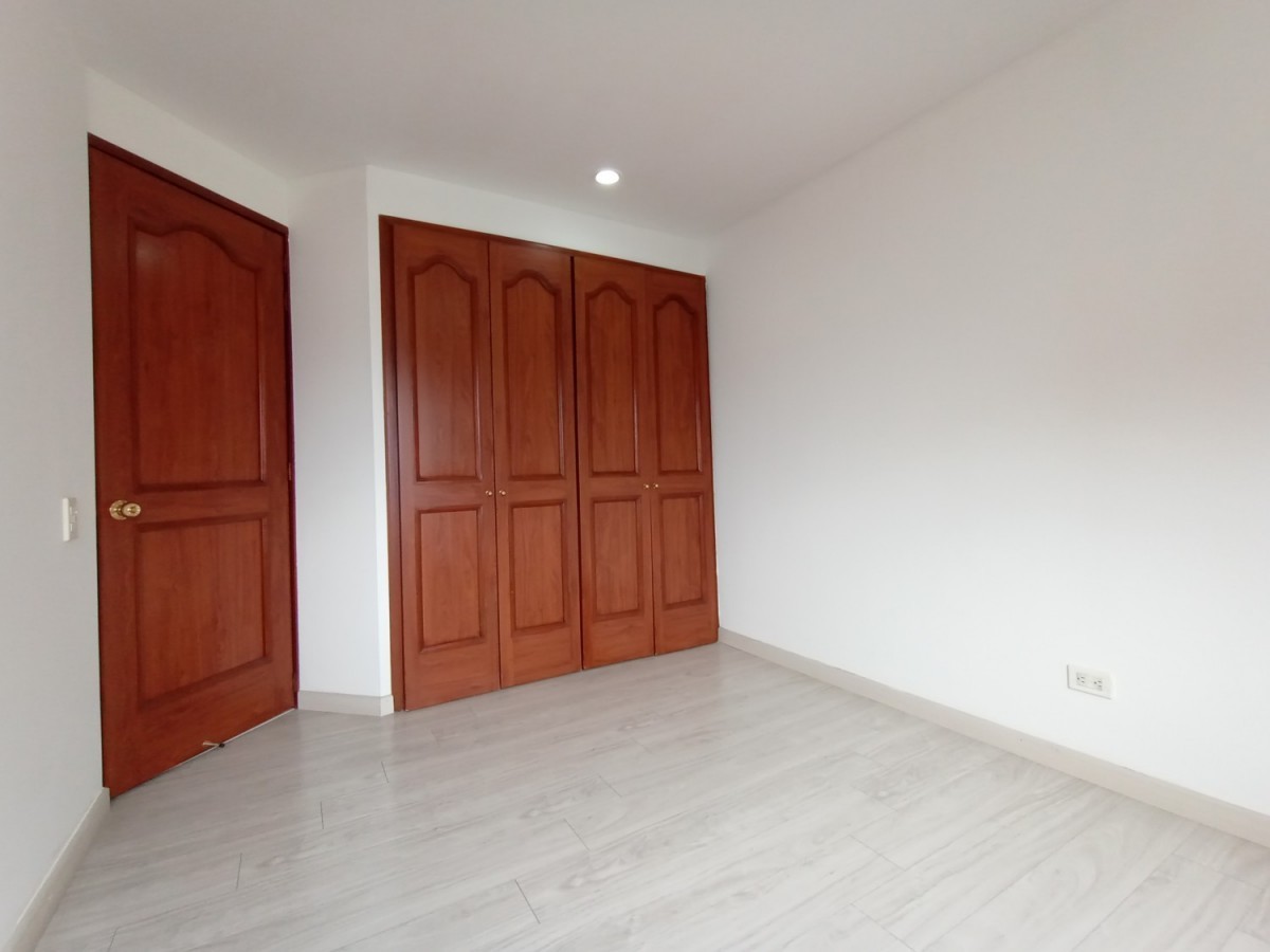 Apartamento En Arriendo - Colina Campestre, Bogota