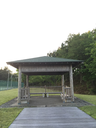 刈羽村 源土公園 東屋