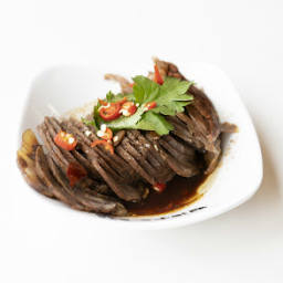 Beef Shank Salad 酱香牛肉