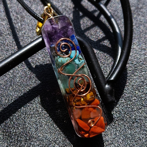 Title 6, Gravel Seven Chakra Spirit Pendant Balance your...