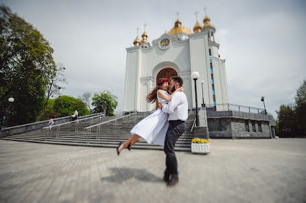 Wedding photographer Oleksandr Yakonyuk (sanni). Photo of 23 April 2016