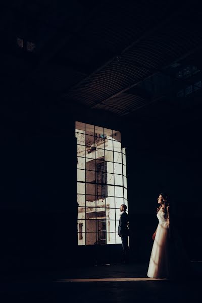 Fotógrafo de casamento Lili Castillo (lilicastillofvs). Foto de 28 de abril 2020