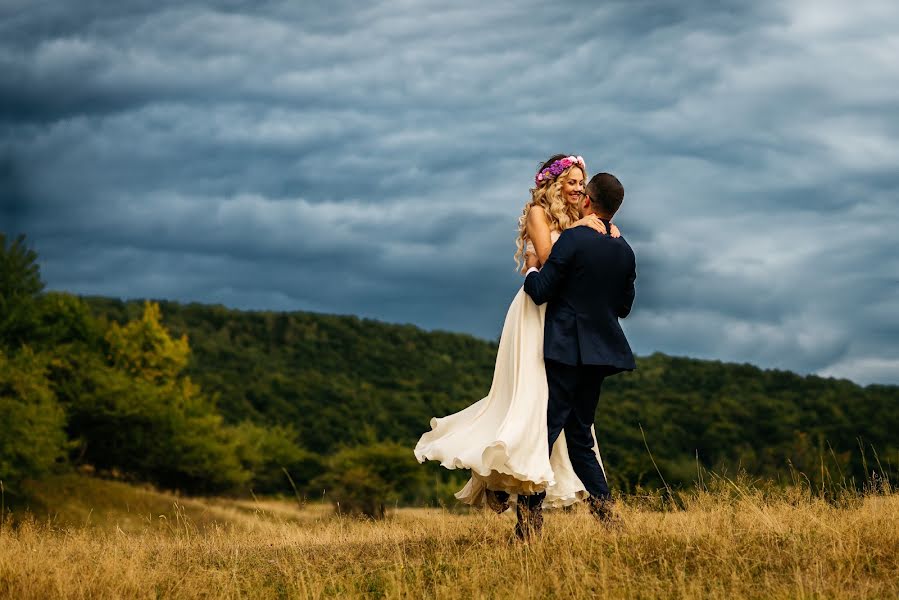 Fotógrafo de bodas Loredana Chidean (loredanachidean). Foto del 27 de septiembre 2017