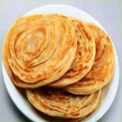 Lachha Paratha (1 Pc)