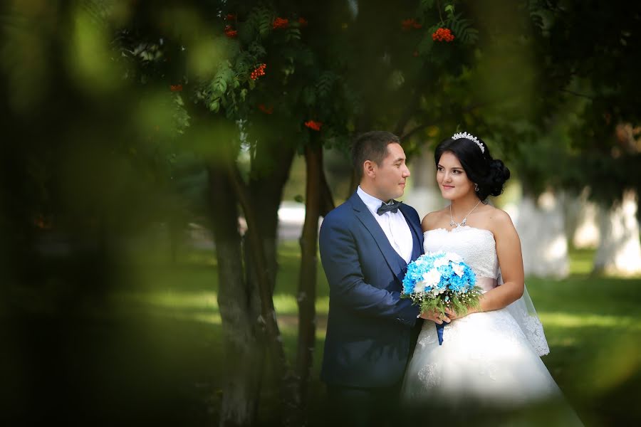 Fotografo di matrimoni Malik Sadykov (msadykov24). Foto del 30 agosto 2017