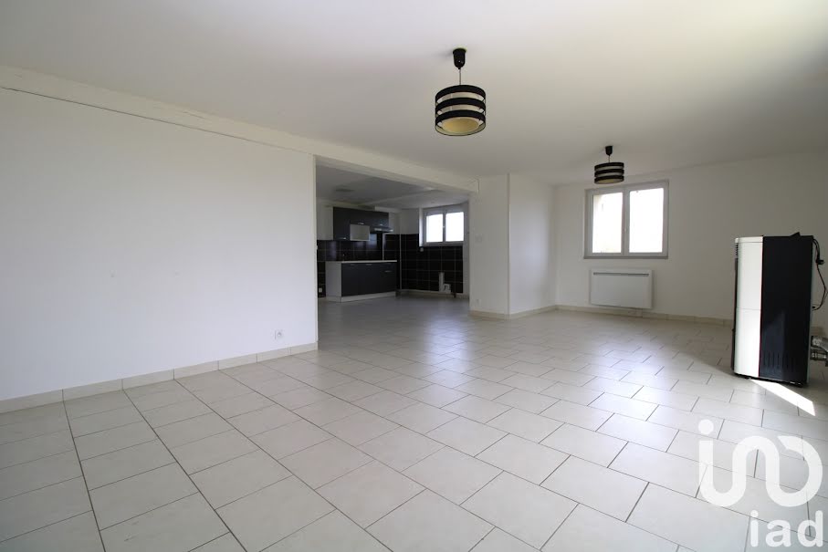 Vente maison 5 pièces 136 m² à Veuzain-sur-Loire (41150), 240 000 €