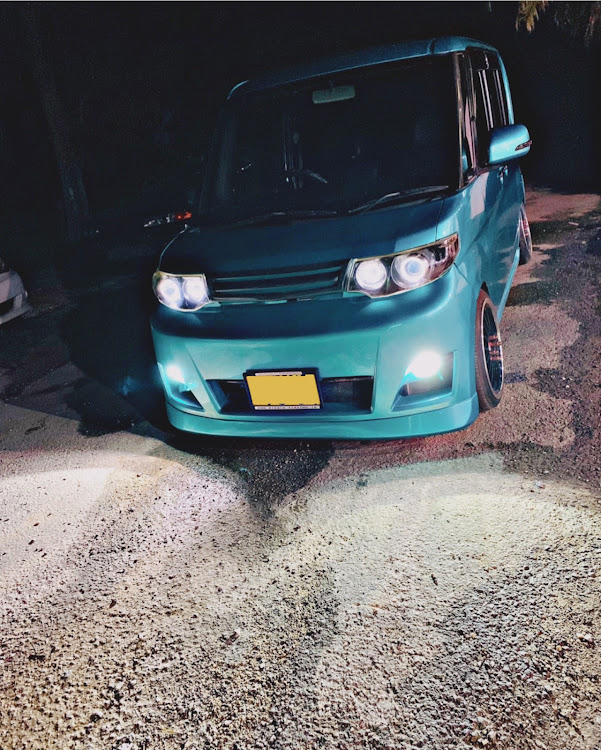 タントのフォグランプ交換・夜道は見えね～・沖縄・タントカスタム・そろそろイベント出したいに関するカスタム事例の投稿画像1枚目