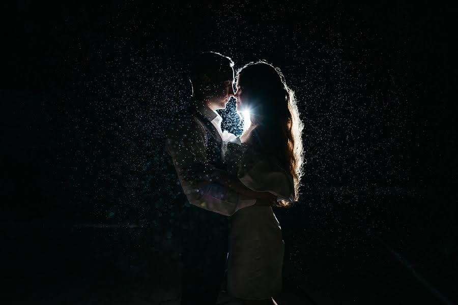 Fotógrafo de casamento Sergey Kuzmenkov (serg1987). Foto de 7 de outubro 2023