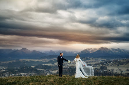 Fotógrafo de bodas Mateusz Marzec (wiosennydesign). Foto del 21 de febrero 2022