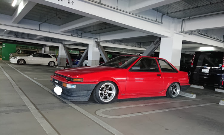 スプリンタートレノの駐車場・立体駐車場・写真映え・車が汚いに関するカスタム事例の投稿画像1枚目