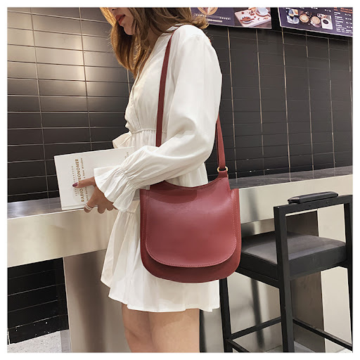 Title 12, All-match womens bag with a simple retro style...