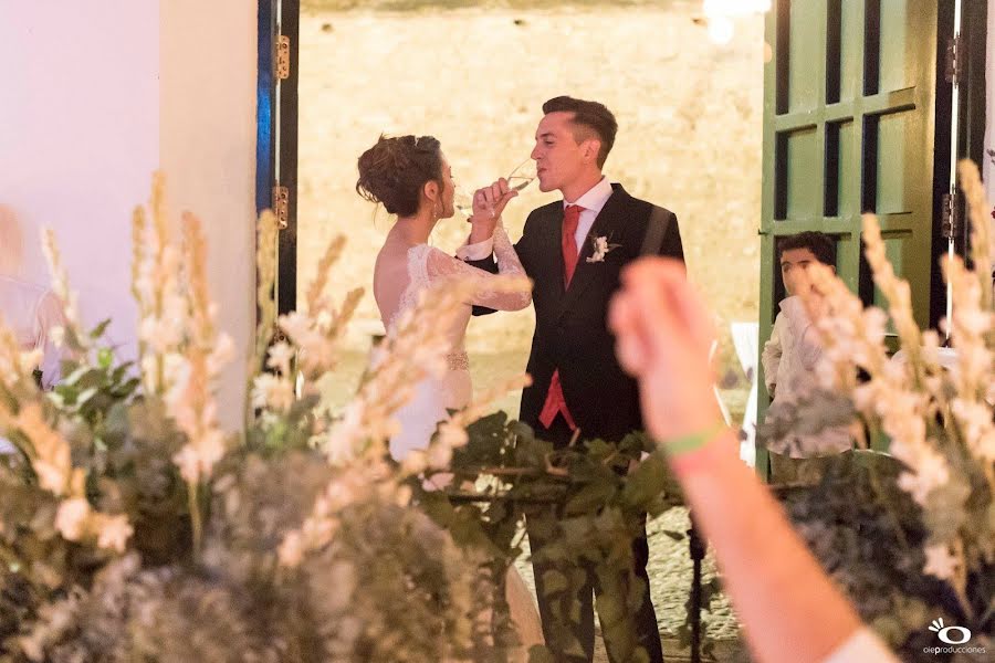 結婚式の写真家Blanca Cores Rodríguez (oieproducciones)。2019 5月23日の写真
