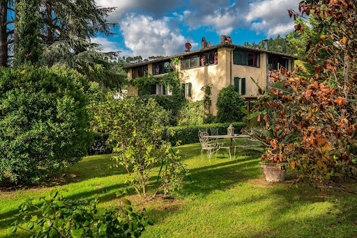 Maison avec piscine et jardin 1