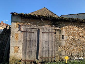 maison à Saint-Thomas-de-Conac (17)