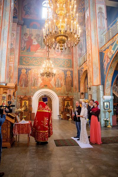 Bryllupsfotograf Mari Nikulina (hrisofemida). Bilde av 25 juli 2016