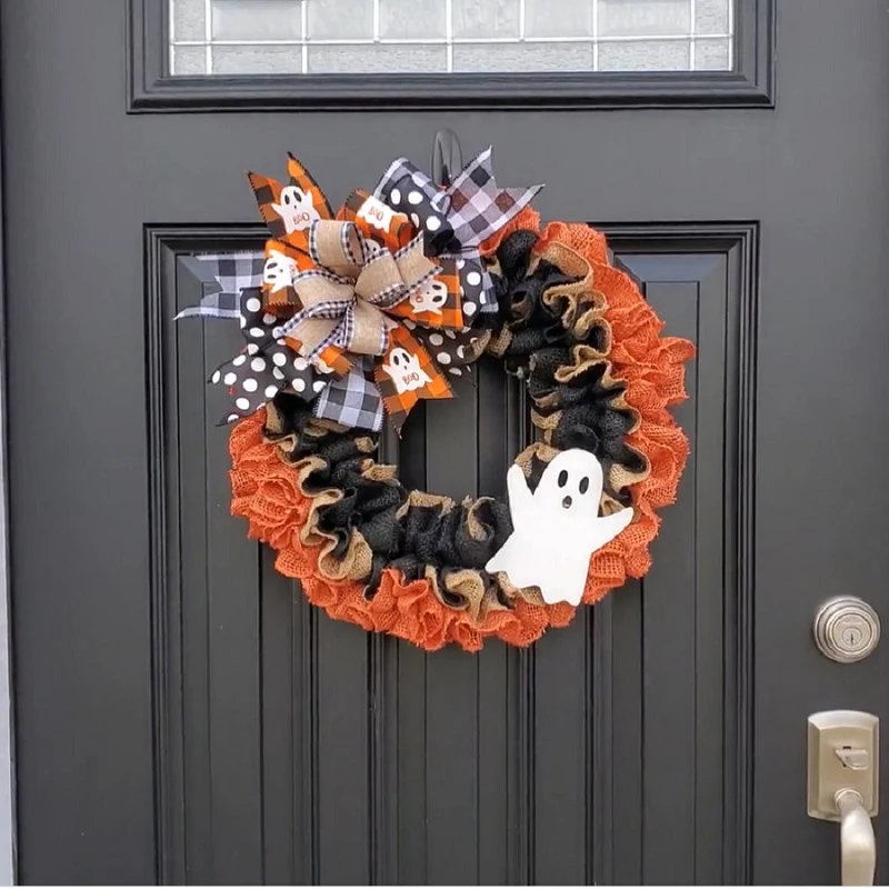 Nouvelle Guirlande Artificielle d'Halloween avec Ruban Décorez Votre Porte Facilement et Durablement pour une Célébration Festive.