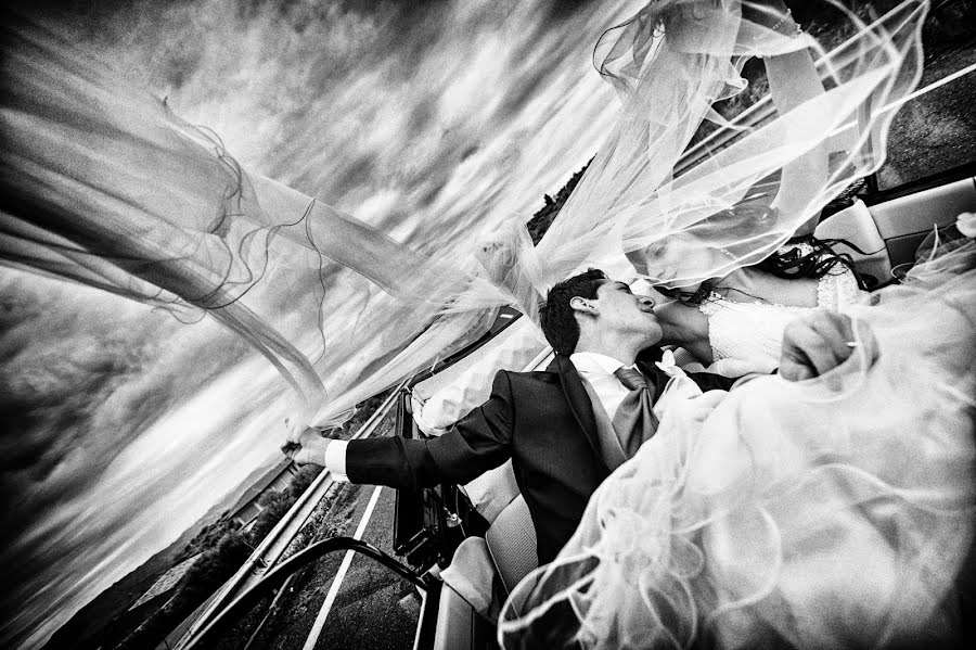 Wedding photographer Emanuele Carpenzano (emanuelecarpenz). Photo of 14 July 2014