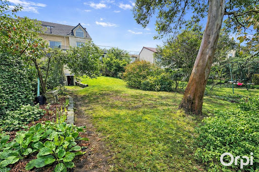 Maison avec terrasse 1
