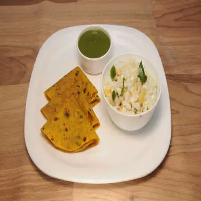 Sabudana Khichdi (250 ML) , Methi Thepla (3 Pcs) Combo