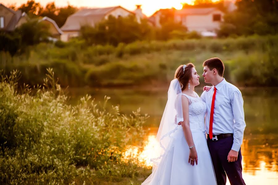 Fotografo di matrimoni Darya Khripkova (dariakhrypkova). Foto del 17 agosto 2017