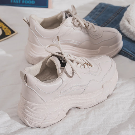 Title 3, All-Match Sports Shoes for Female Students. Com...