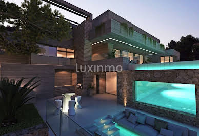 House with pool and terrace 5