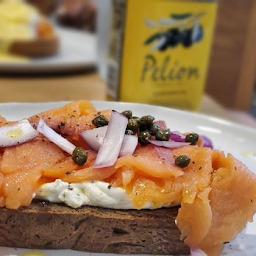 Smoked Salmon on Rye