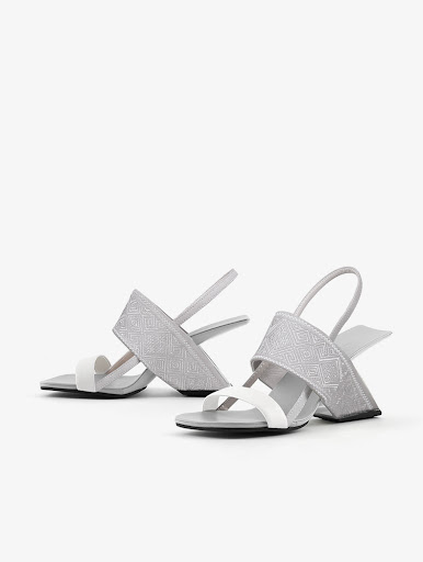 Title 13, Summer Ethnic Style Womens Embroidered Sandals