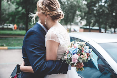 Fotógrafo de casamento Vladimir Badunov (vovatunaphoto). Foto de 27 de setembro 2017