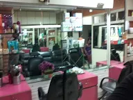 Senorita Hair & Beauty Salon photo 1