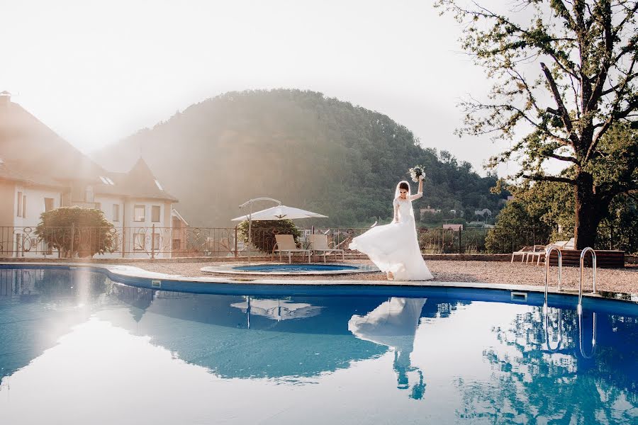 Wedding photographer Vladimir Kanyuka (kanuyka). Photo of 2 April 2022