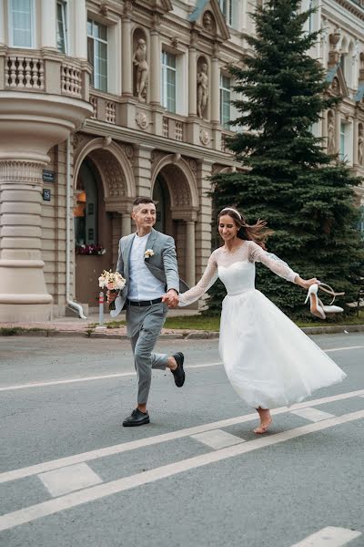 結婚式の写真家Arina Kondreva (arinarina123)。2020 8月18日の写真