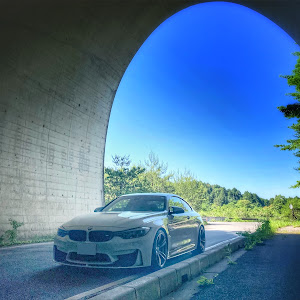 M4 クーペ F82