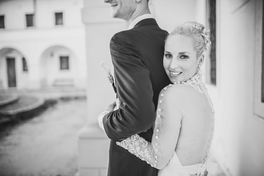 Photographe de mariage Jakub Viktora (viktora). Photo du 9 août 2015