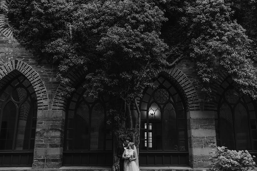 Fotógrafo de bodas Michał Dolibóg (shotsoflove). Foto del 15 de septiembre 2020