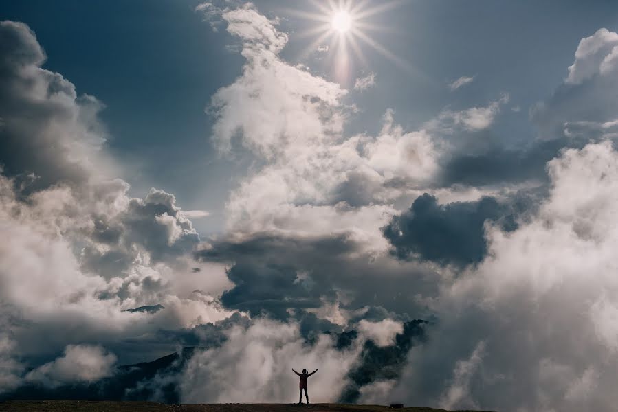 Fotograful de nuntă Olga Nikolaeva (avrelkina). Fotografia din 17 septembrie 2019