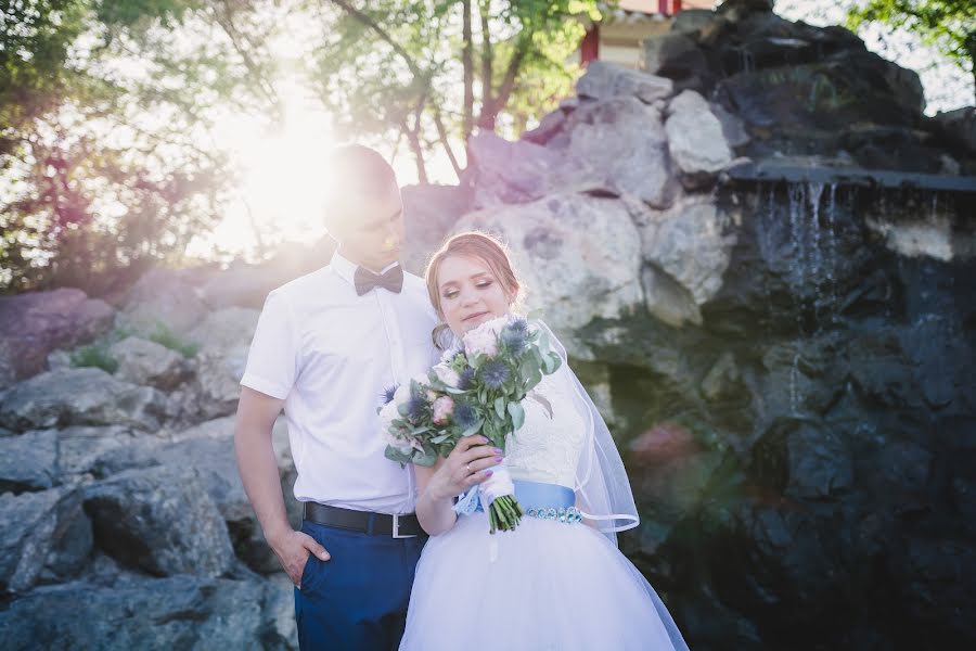 Fotógrafo de casamento Anastasiya Osipova (stushika21). Foto de 27 de junho 2019