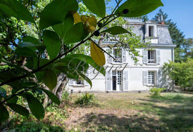 House with garden and terrace 4