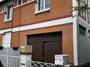 maison à Saint-Jean-de-la-Ruelle (45)