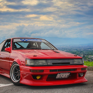 カローラレビン AE86