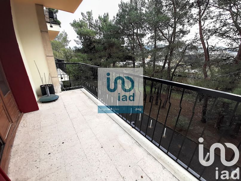 Vente viager 4 pièces 89 m² à Aix-en-Provence (13090), 190 000 €