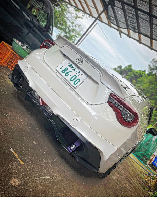 86のZN6・TRD・熱中症に気をつけて!!・暑い、、暑いぞおおお！！・アンダーネオン計画中に関するカスタム事例の投稿画像1枚目