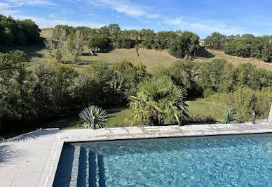 Property with pool 4