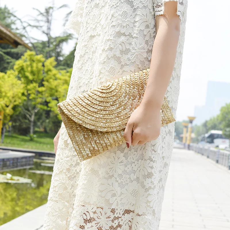 images slider number - 4