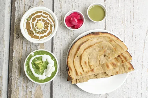 Palak Paneer With Dal Makhani And 2 Laccha Parantha [Serves 2]